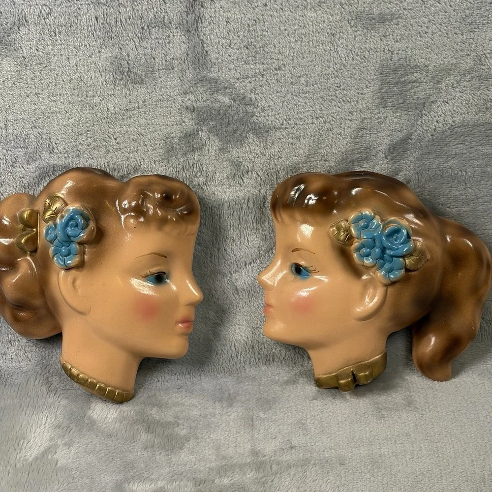 Vintage Wall Plaque Girl With Pony Tail‎ Head Vase. Bow On Her Neck Blue Eyes